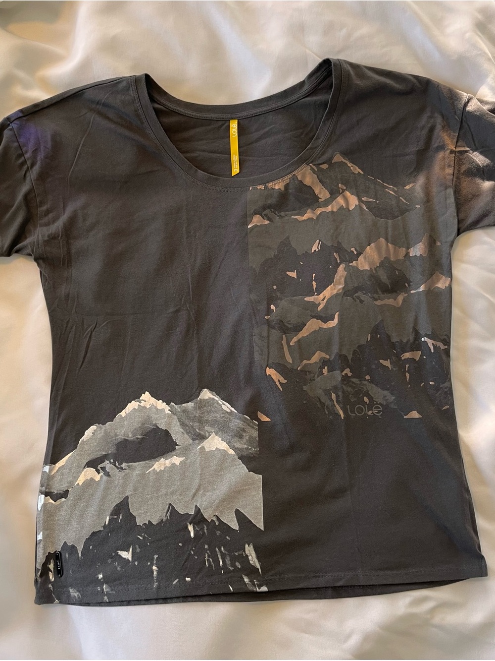 Lolë Black Tee with Gray and Tan Mountain Print
